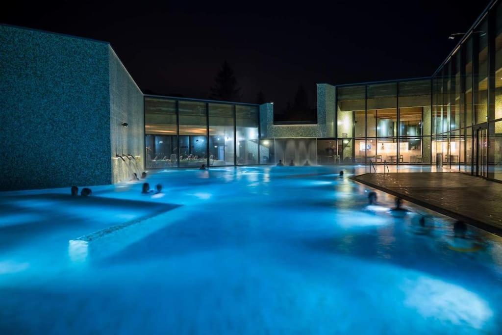 Appartement Spacieux Au Centre De La Gruyere Broc Luaran gambar